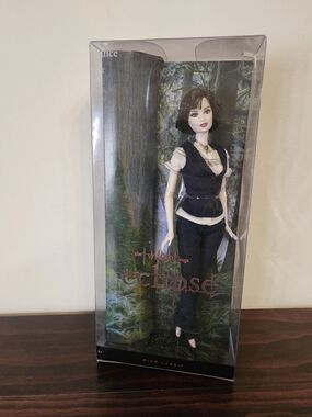 Twilight Eclipse Alice Cullen Barbie Doll - NWT